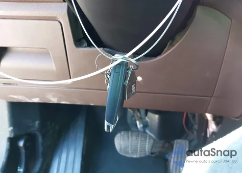 2016 BMW X1 xDrive28I z USA, uszkodzony, nr VIN WBXHT3Z38G4A50758